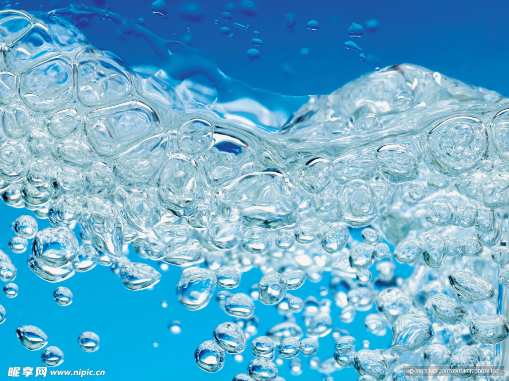 水
