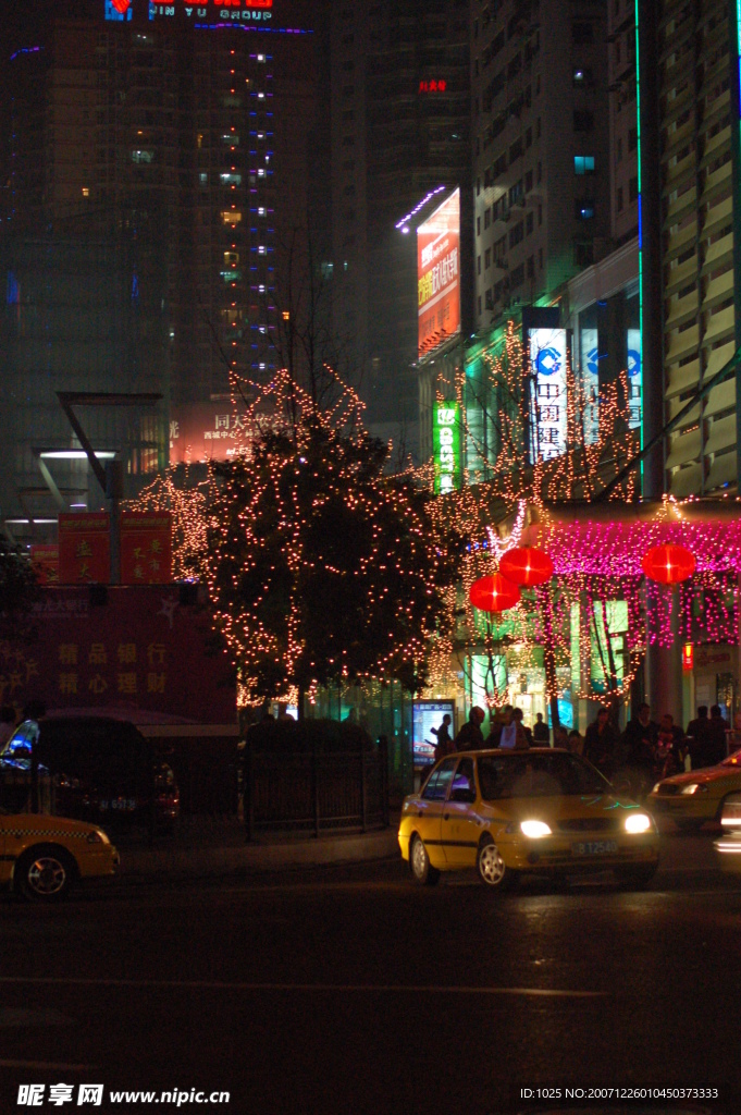 時尚夜  的士站2