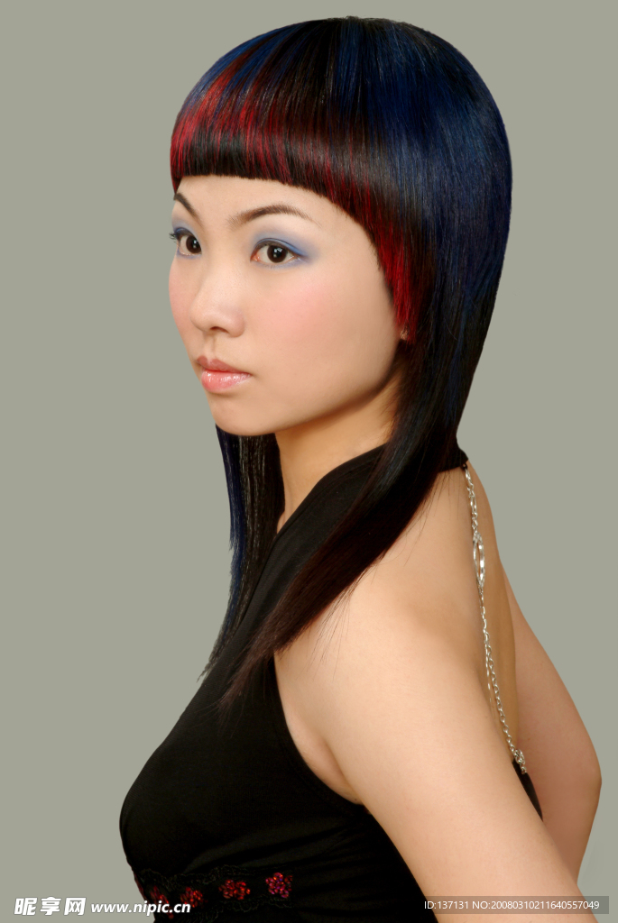 美女  美發(fā)
