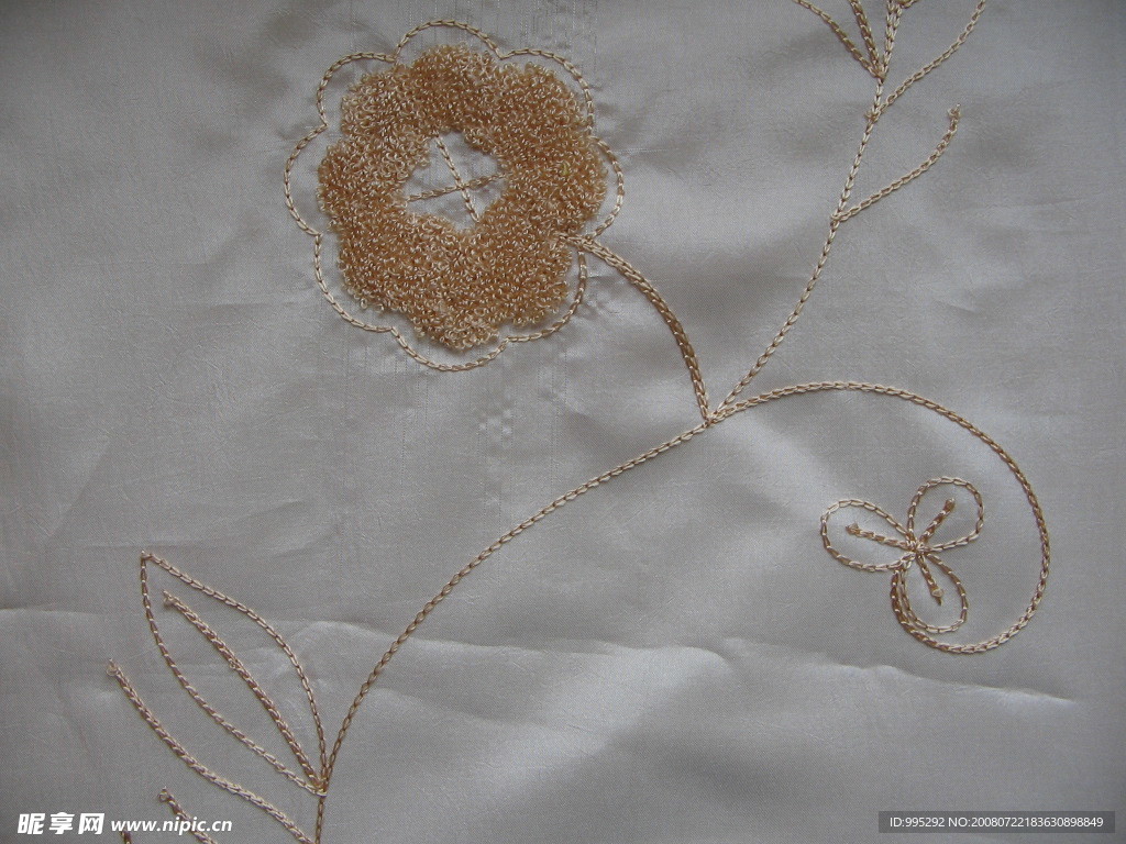 精美 刺繡