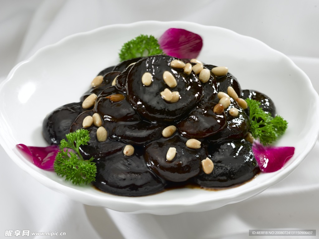 松仁金錢菇
