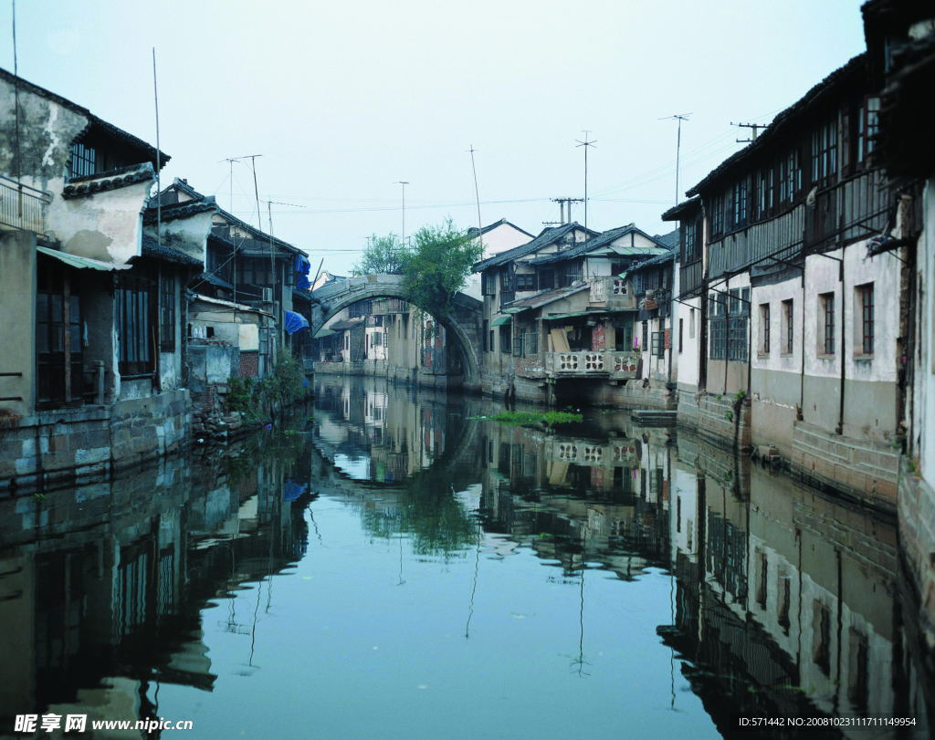 小橋流水圖