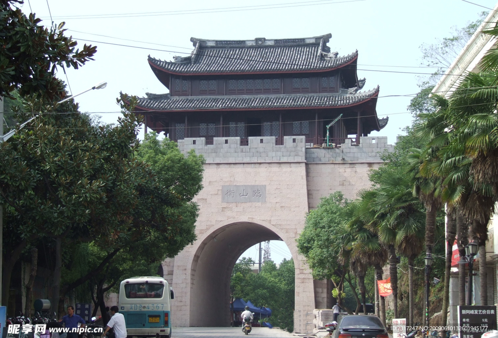 古鎮城樓