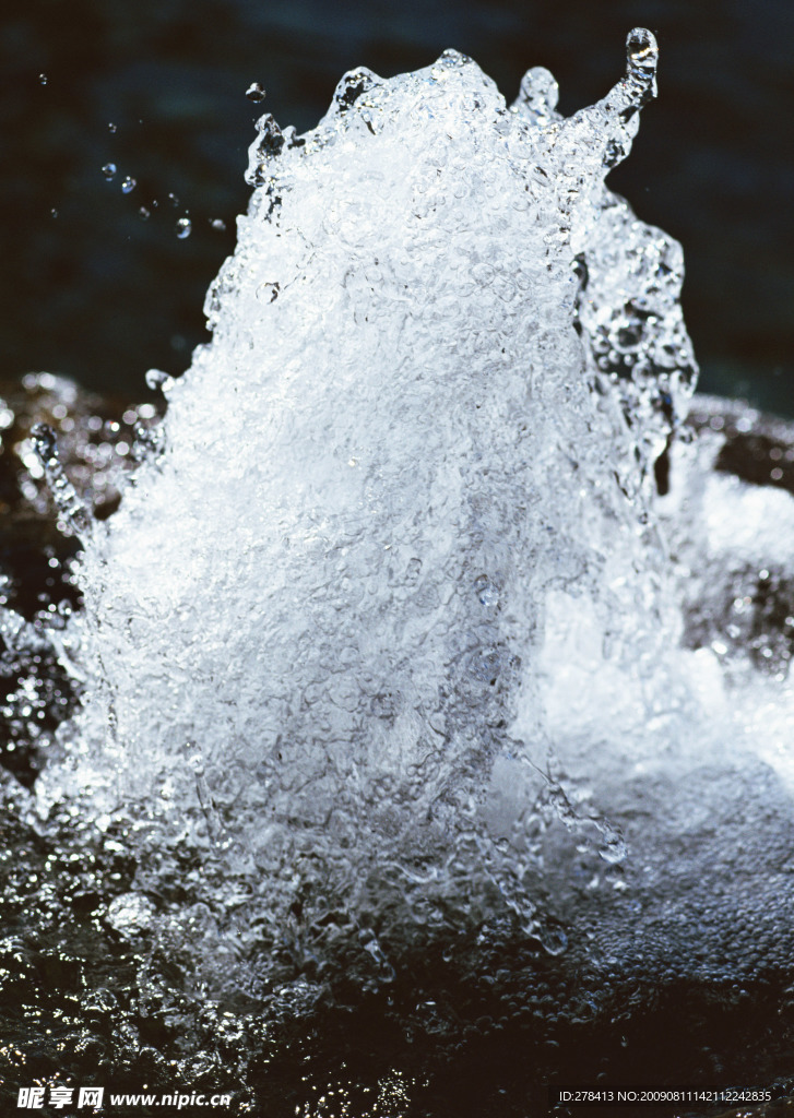 溪水 瀑布 涌泉 流水 泉眼