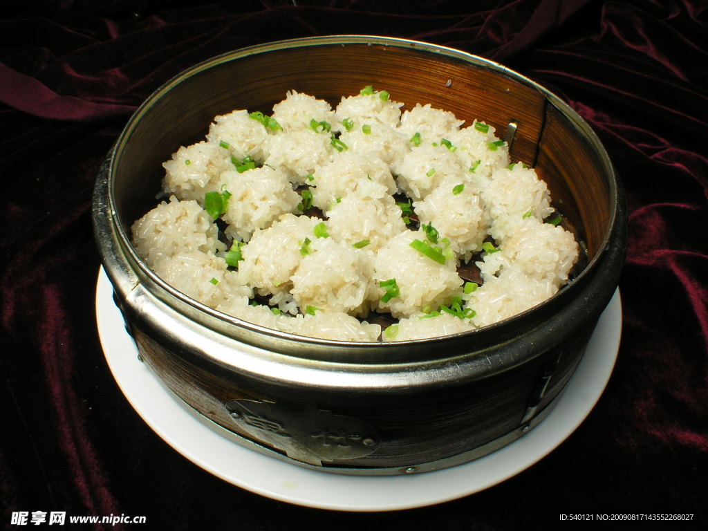 粘粑虾丸米饭