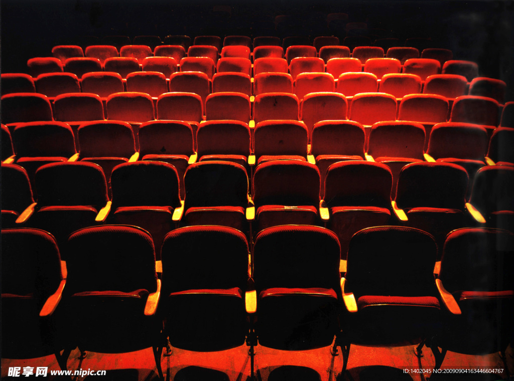 剧院红椅子