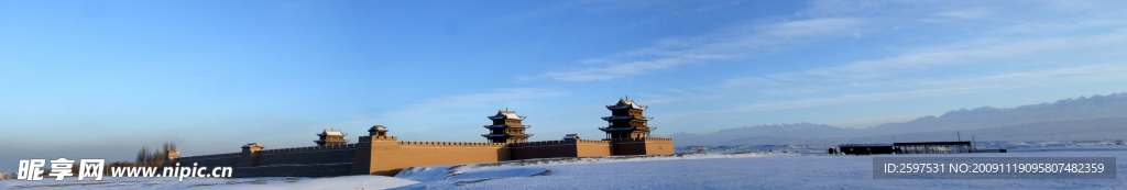 嘉峪關長城雪景
