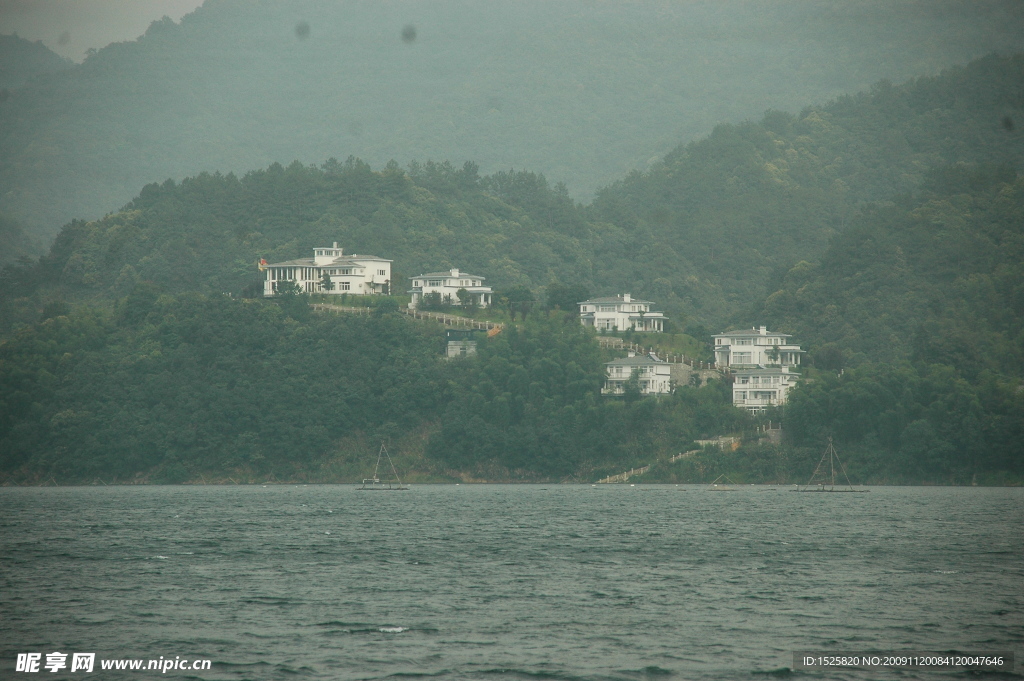 雨霧黃山