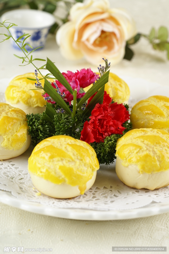 金香菠蘿包