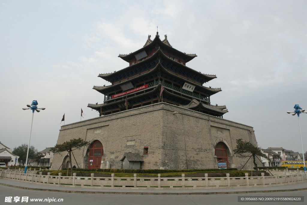 光岳樓
