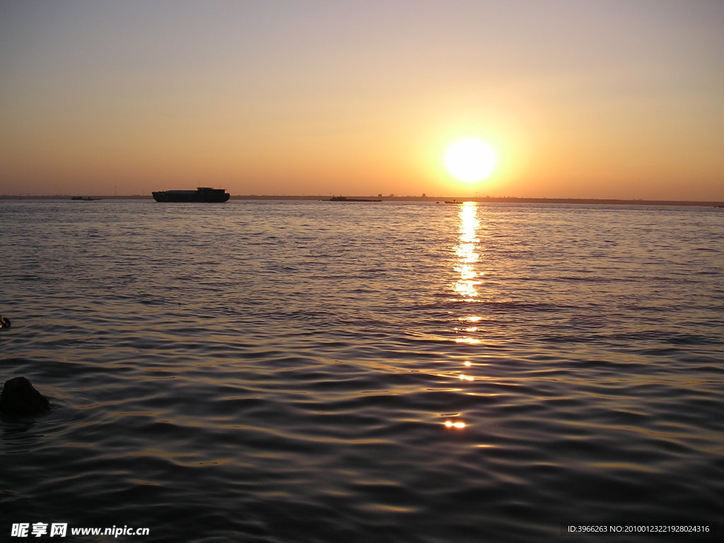 皖江夕照