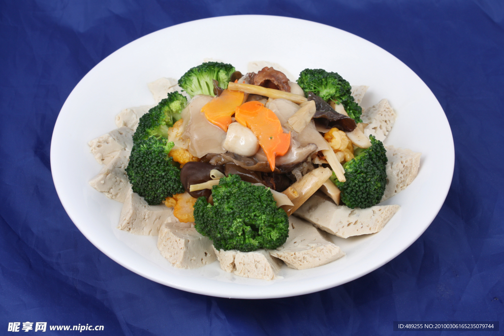 一品素扒蜂巢豆腐