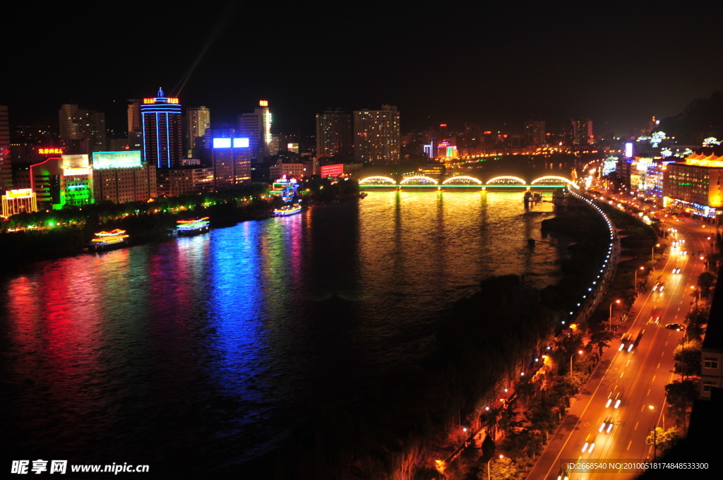 炫彩母親河（黃河）之夜