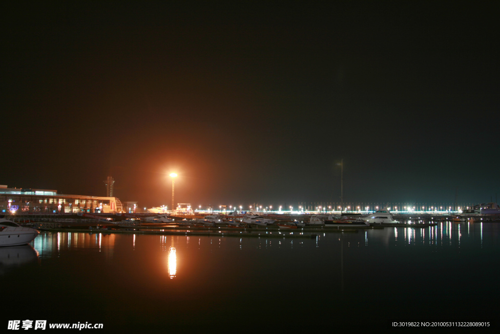 青岛奥运帆船基地远景夜景