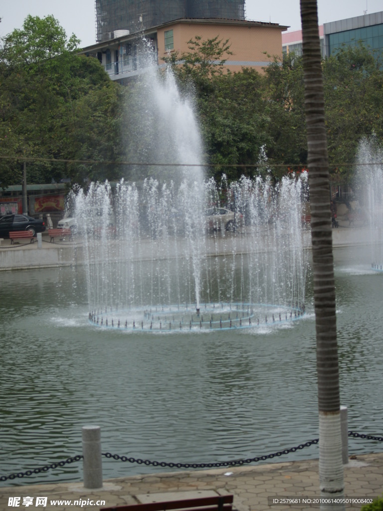 喷泉1