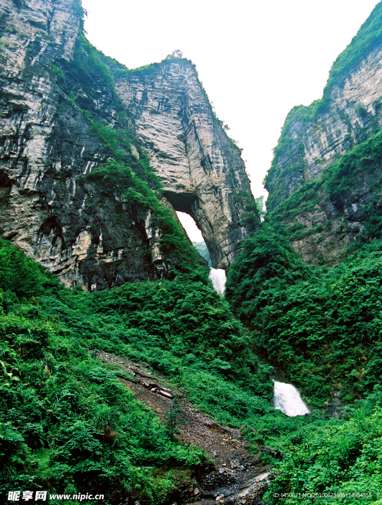 象鼻山