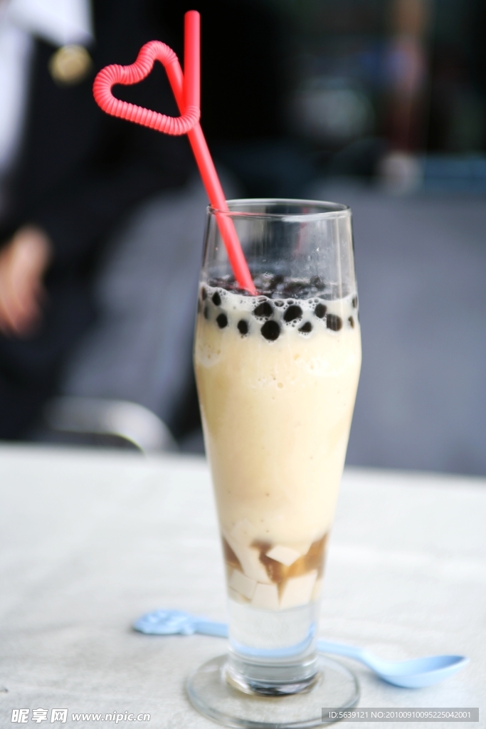 珍珠奶茶