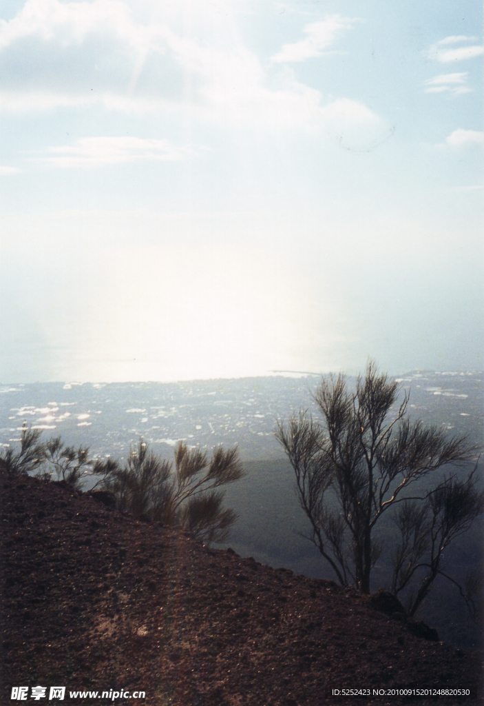 山間美景