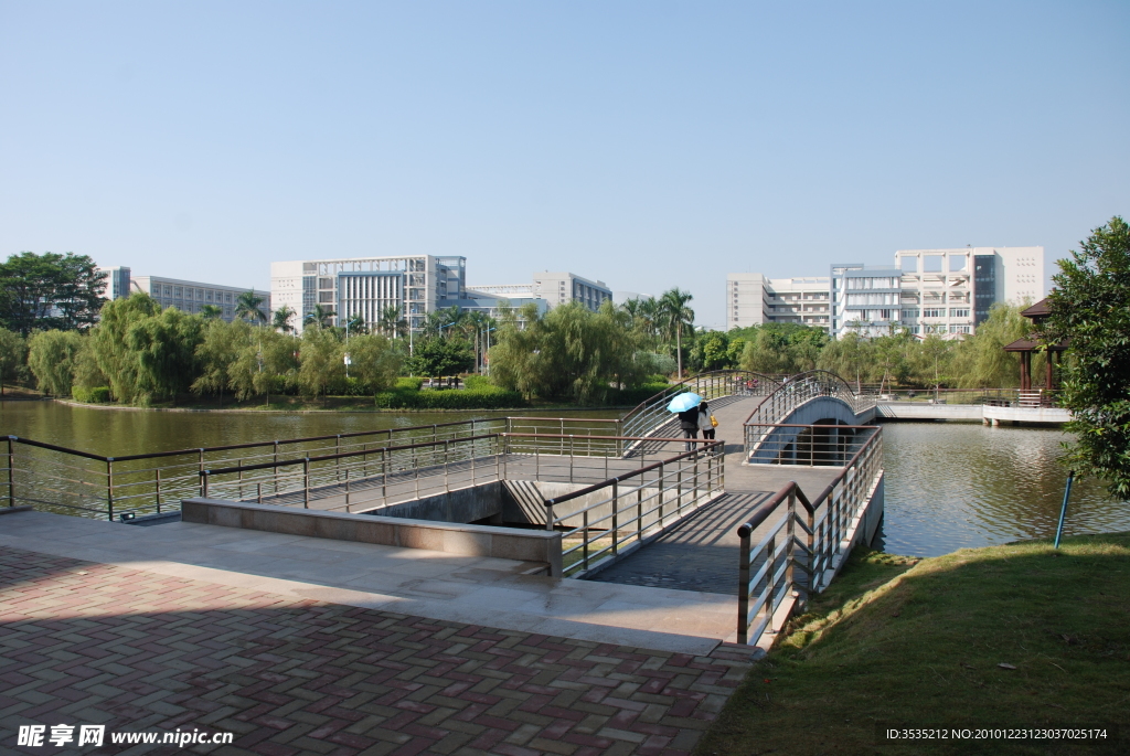 广州大学 校园风景