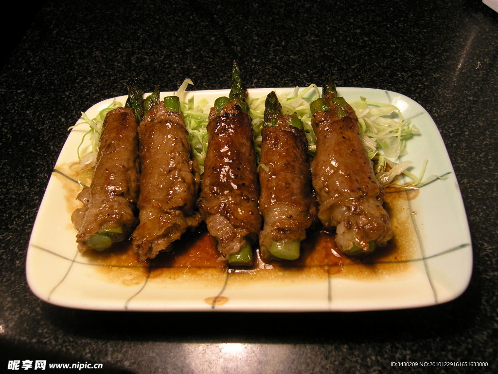 醬炒牛肉卷