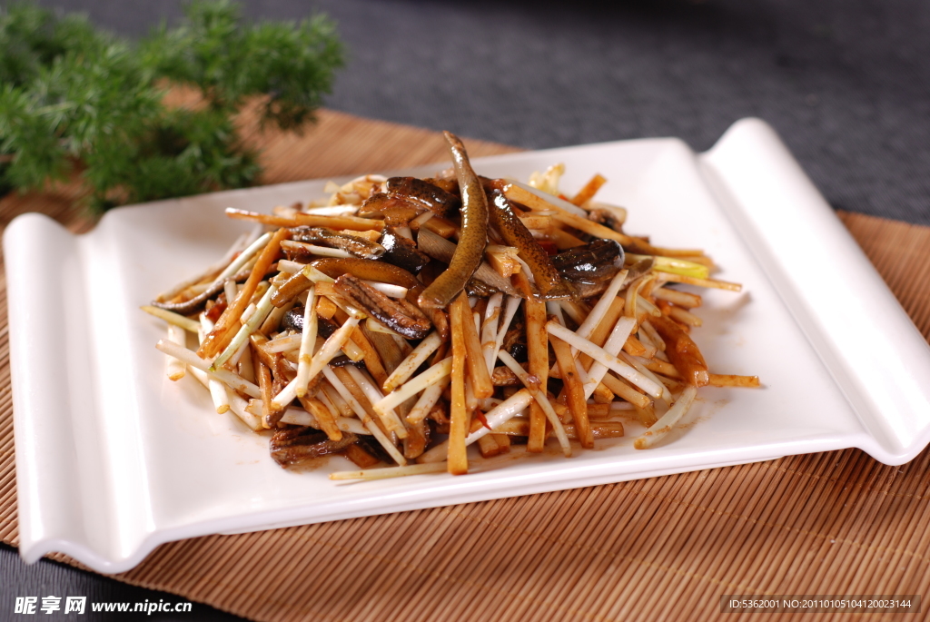 小炒鱔絲