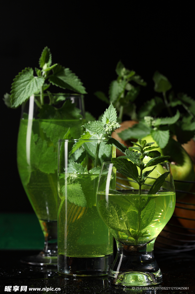 茶水 綠葉