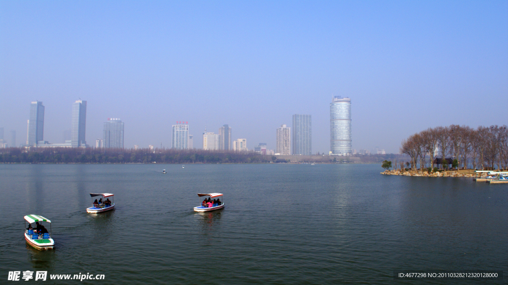 玄武湖
