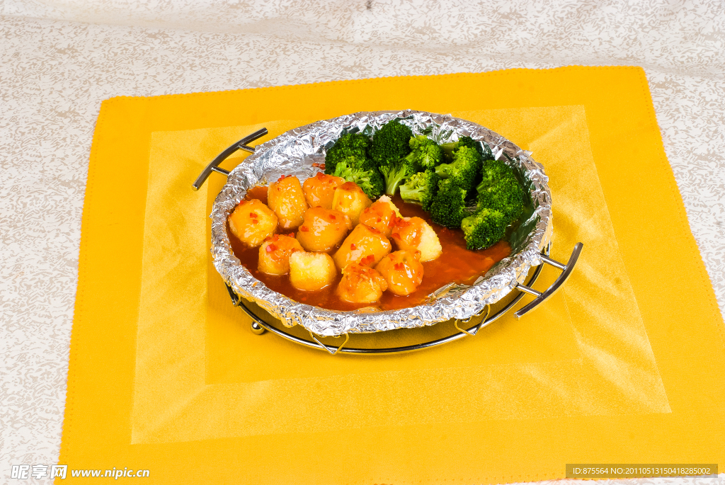 鐵板泰汁豆腐