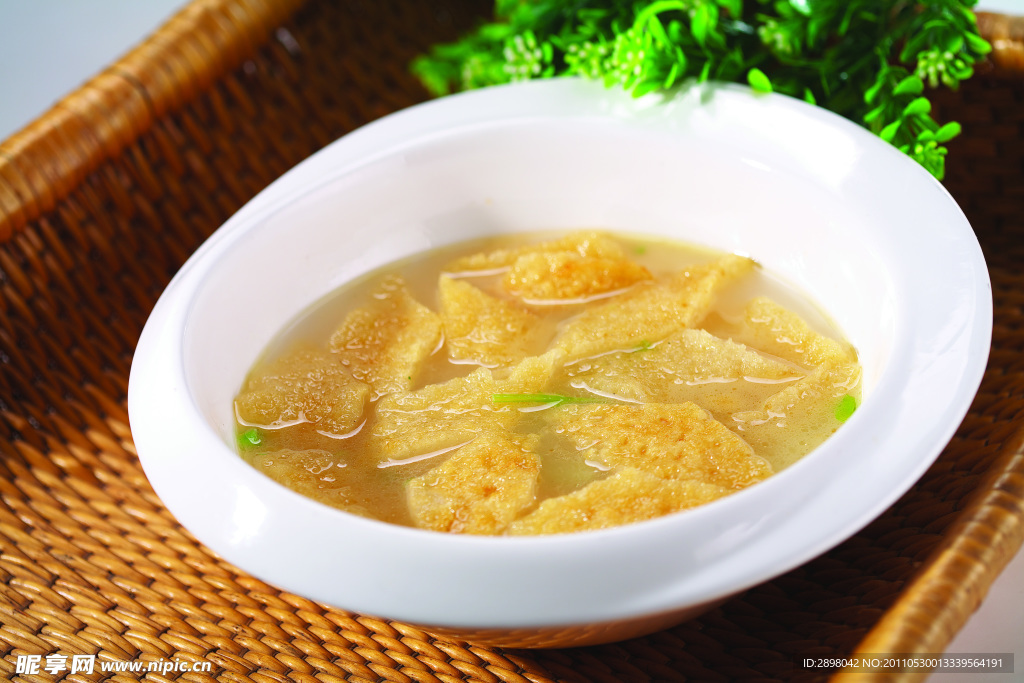 小蔥湯肉皮