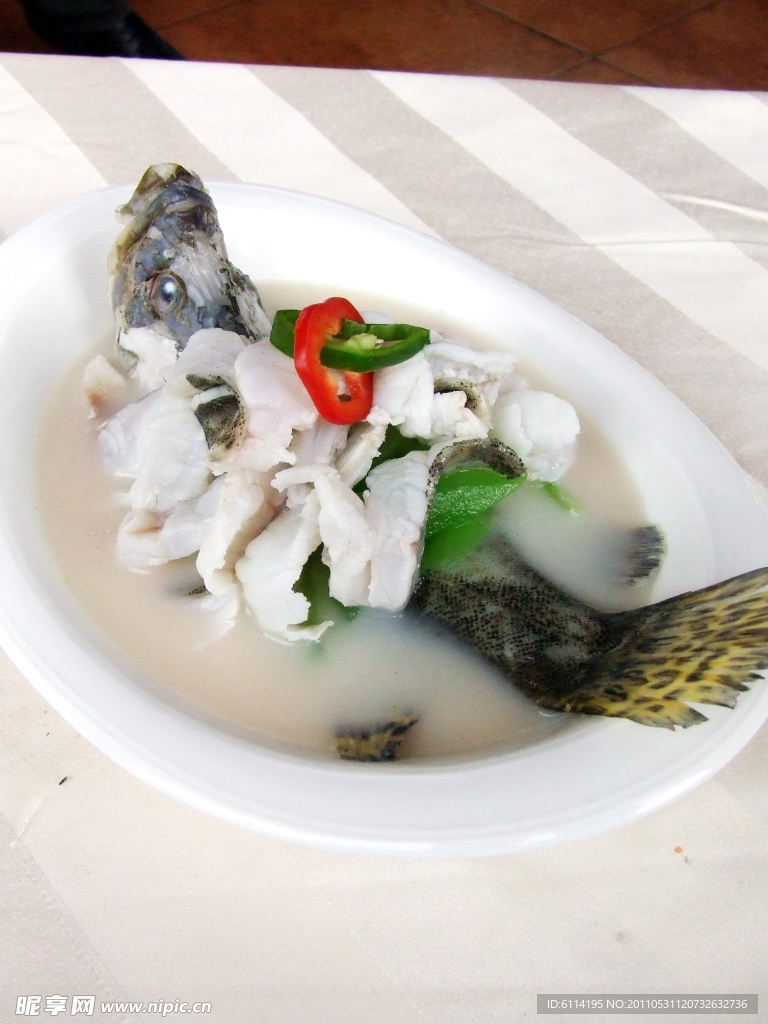 奶湯桂魚