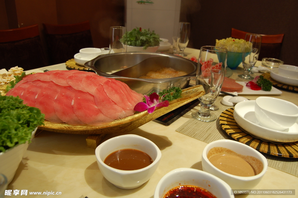 肥牛火鍋