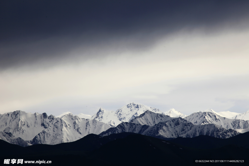 云海天山