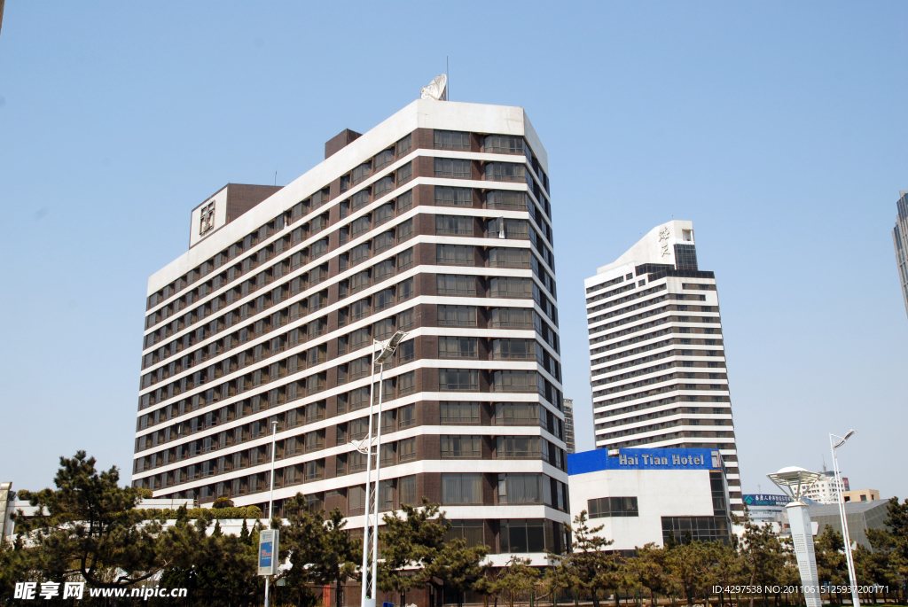 青島海天大酒店