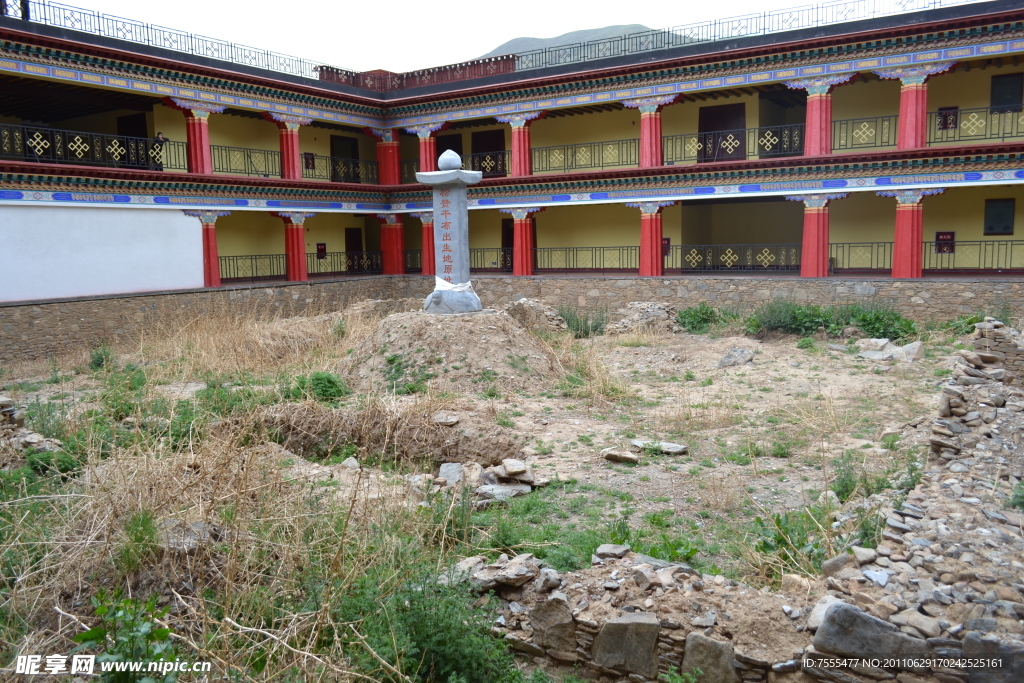 松贊干布出生原址