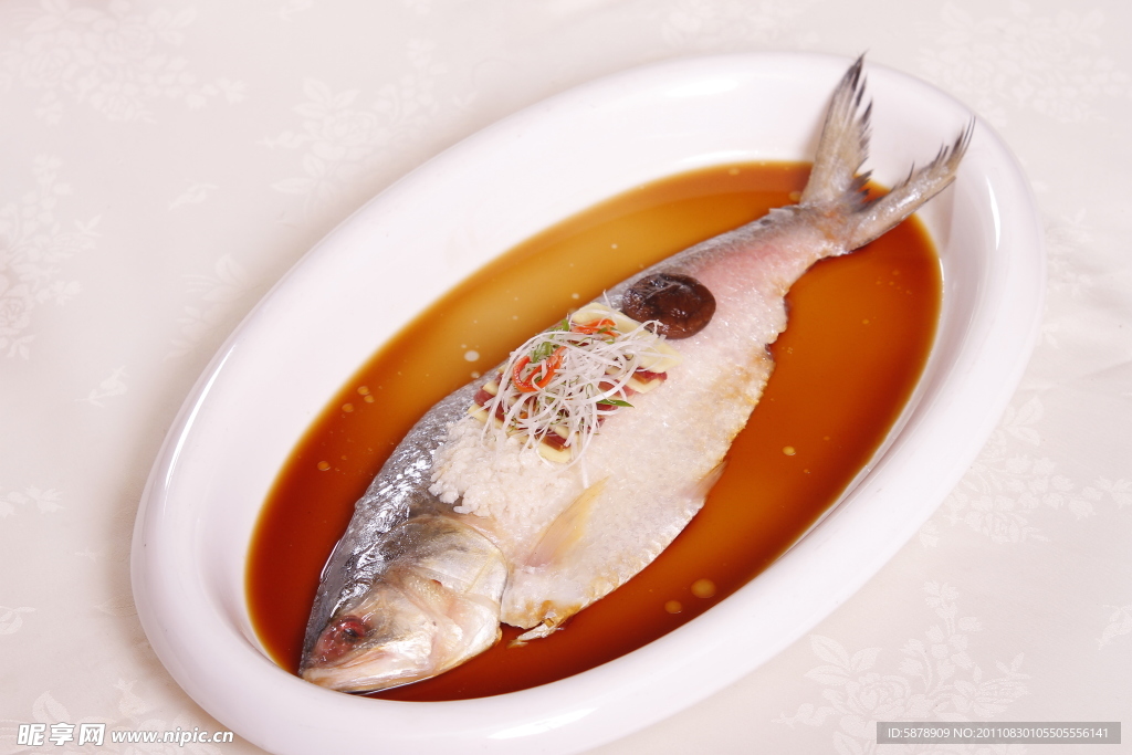 蒸大鰣魚