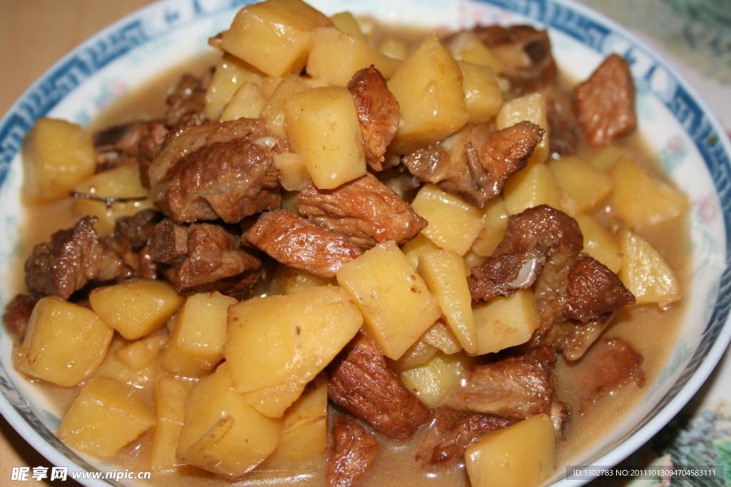 土豆燉肉