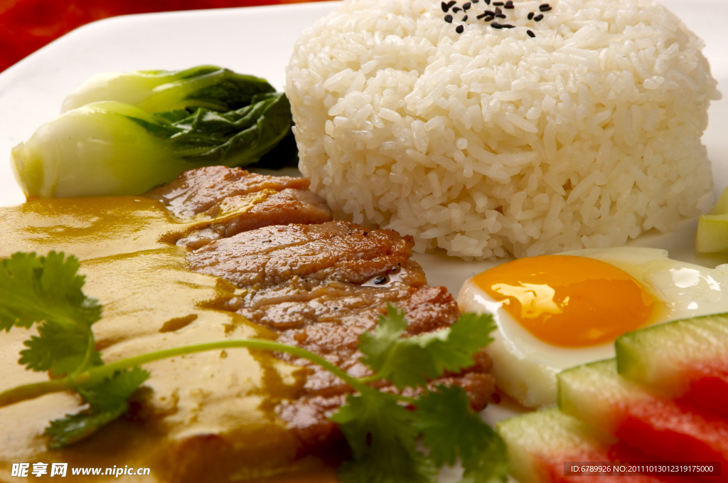 咖喱豬排飯
