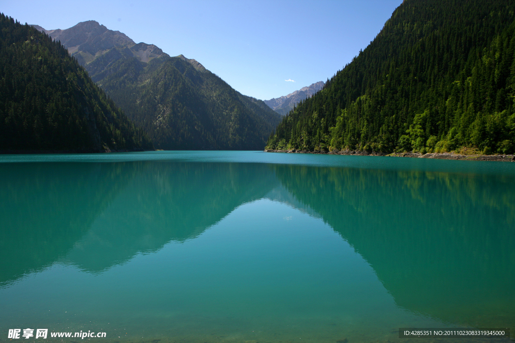 湖泊湖水