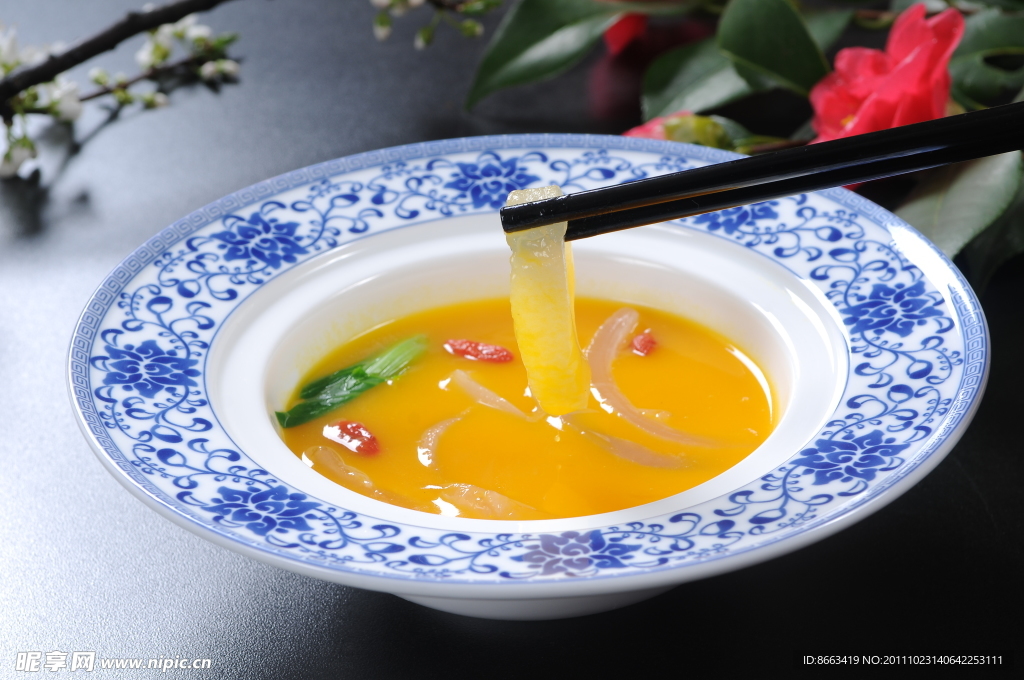 黃燜魚唇