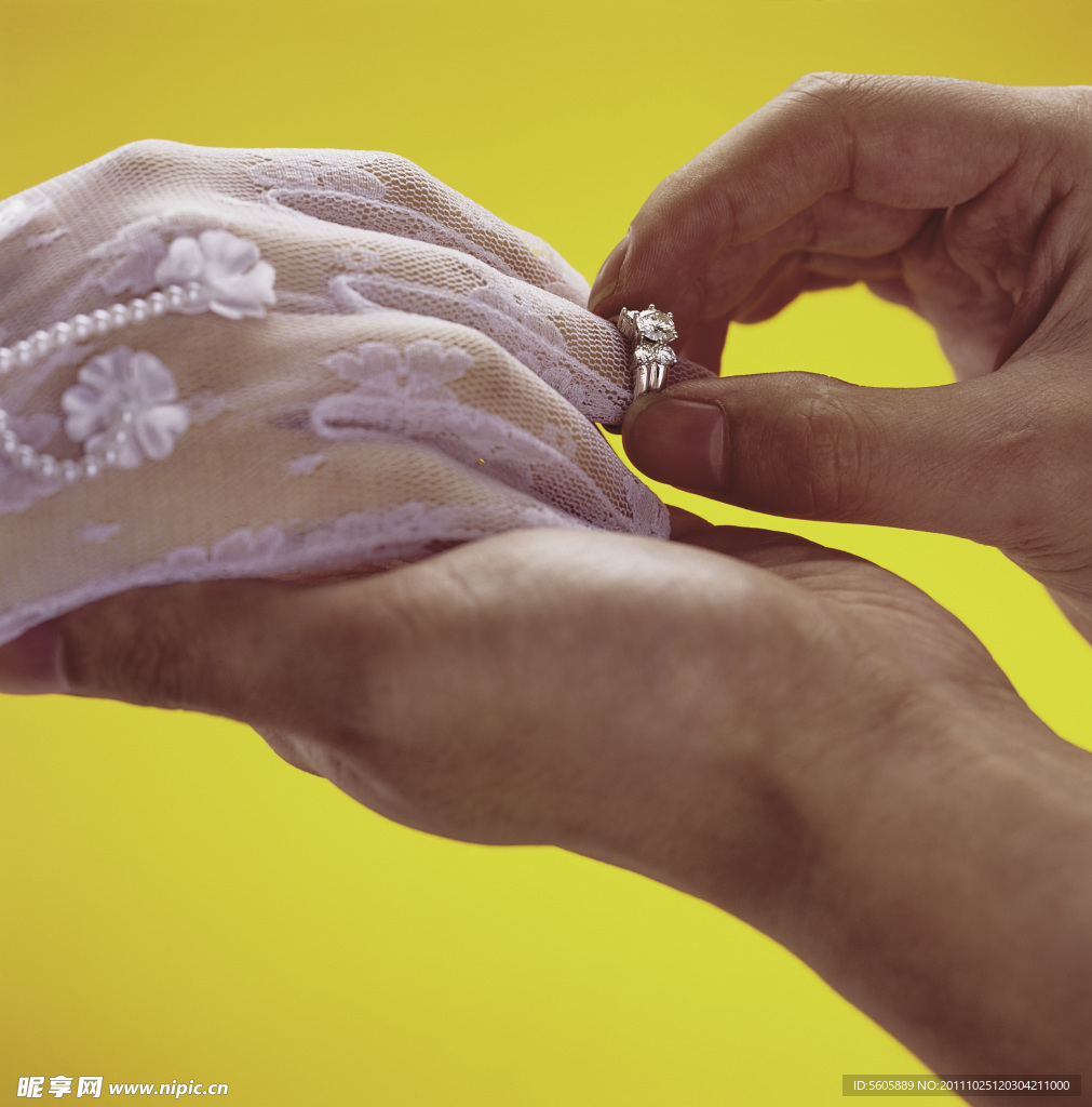 結婚