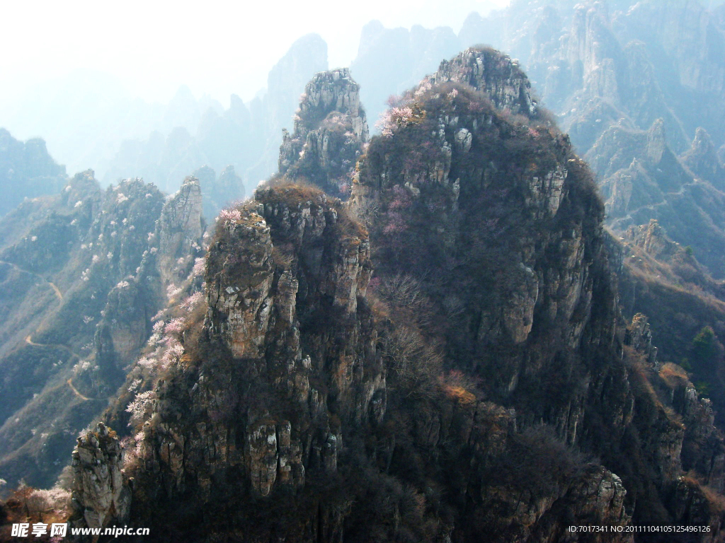 高山