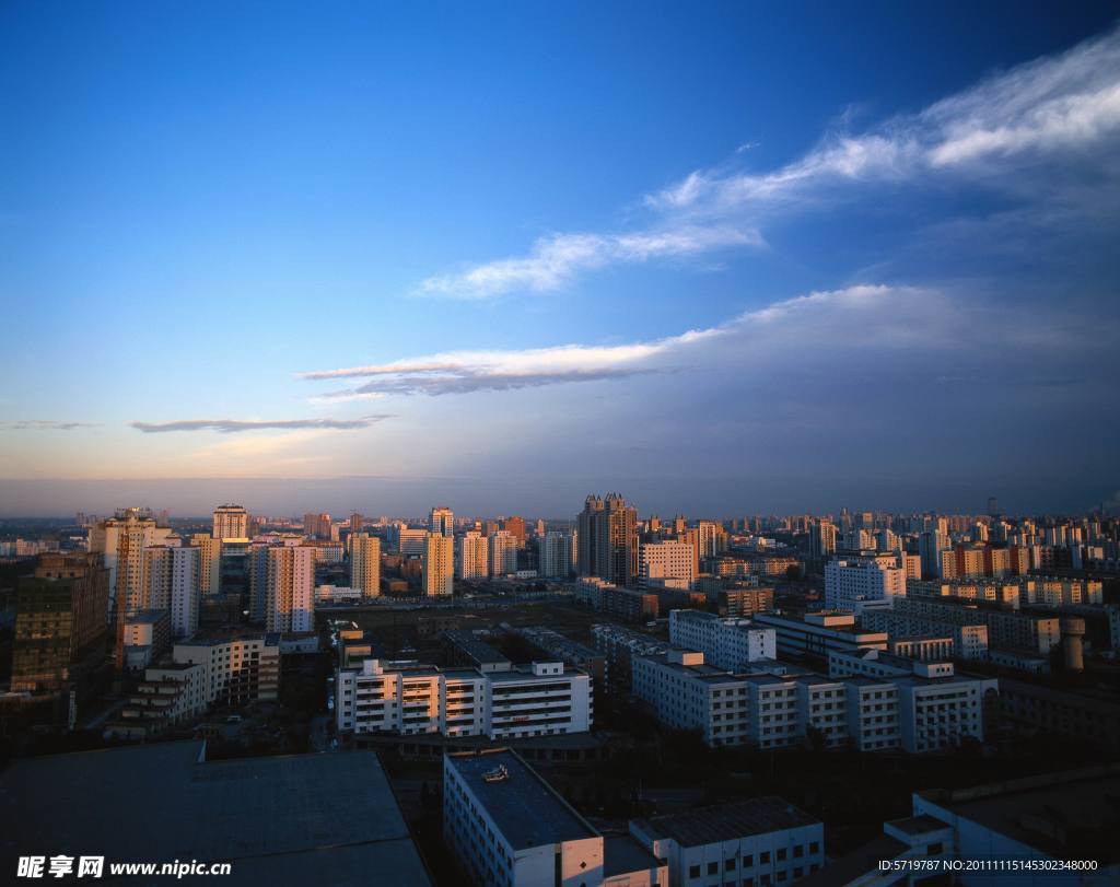 城市天空