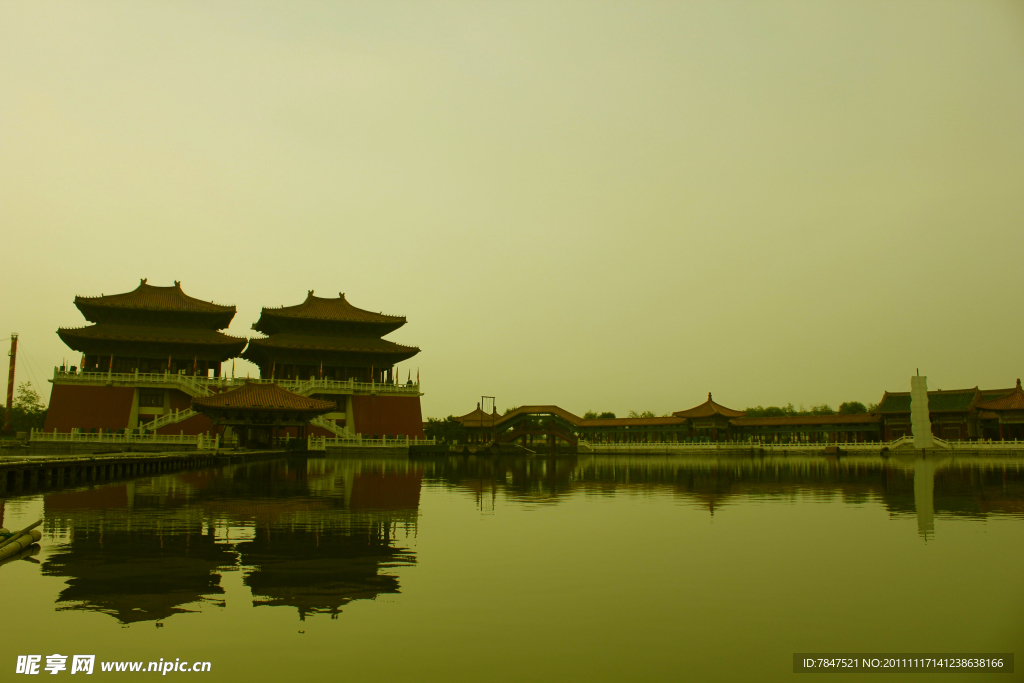 清明上河園