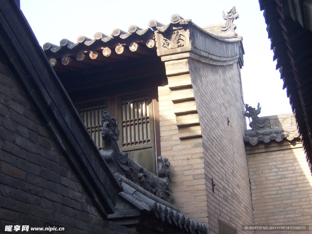 山西建筑