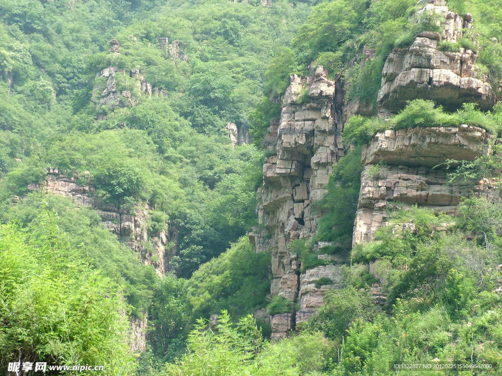 山巒 群山