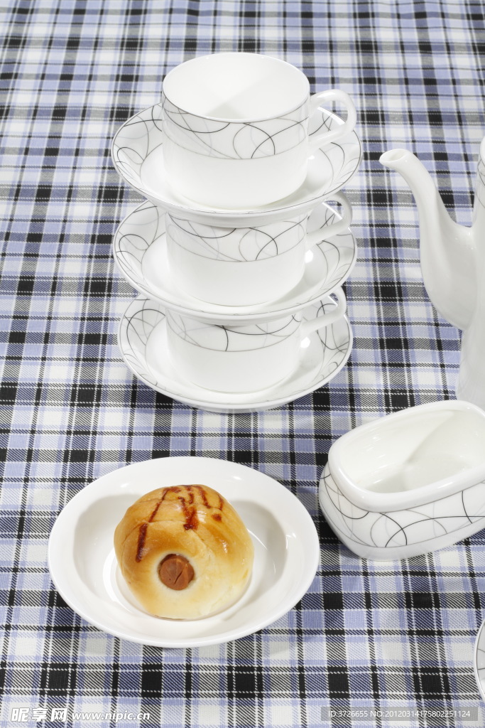 全套陶瓷茶具