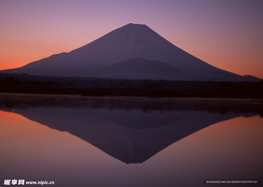 湖水