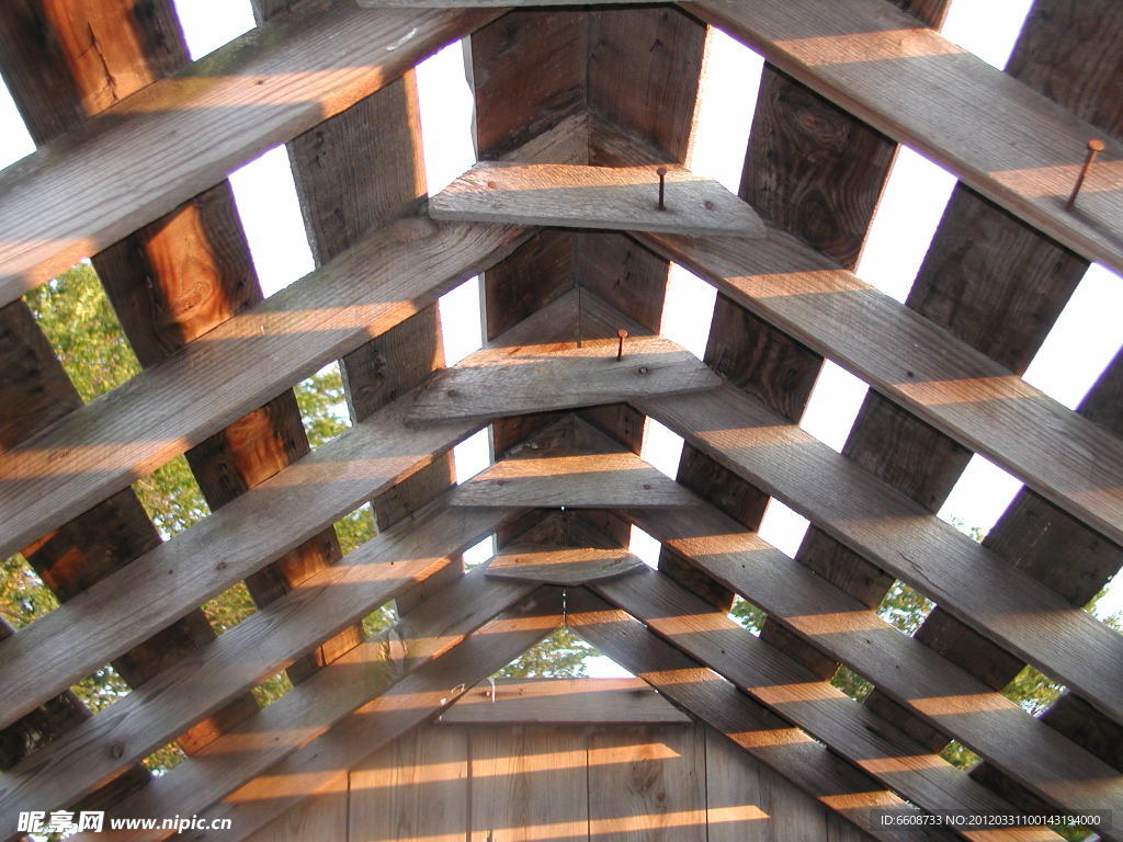 木質房屋建筑