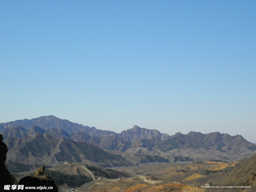 群山