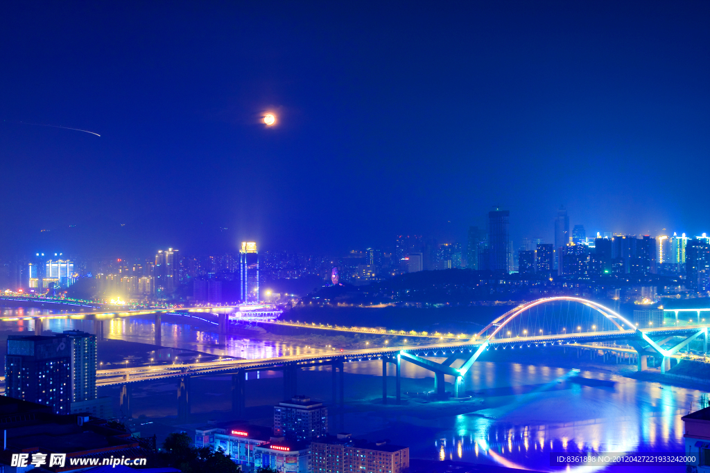 藍色夜景